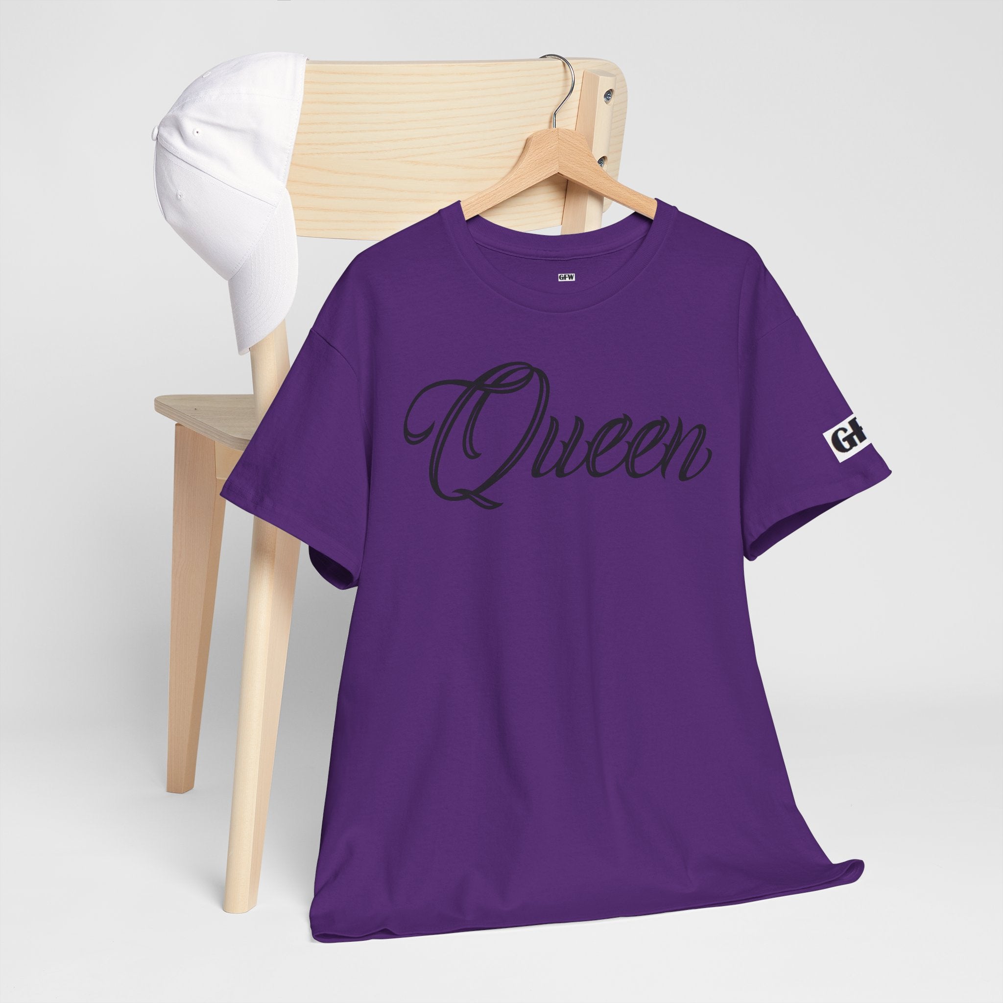Queen T‑Shirt — Empowering White Queen Graphic Tee